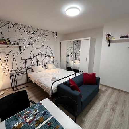 Wilenska Express Apartment วอร์ซอ ภายนอก รูปภาพ