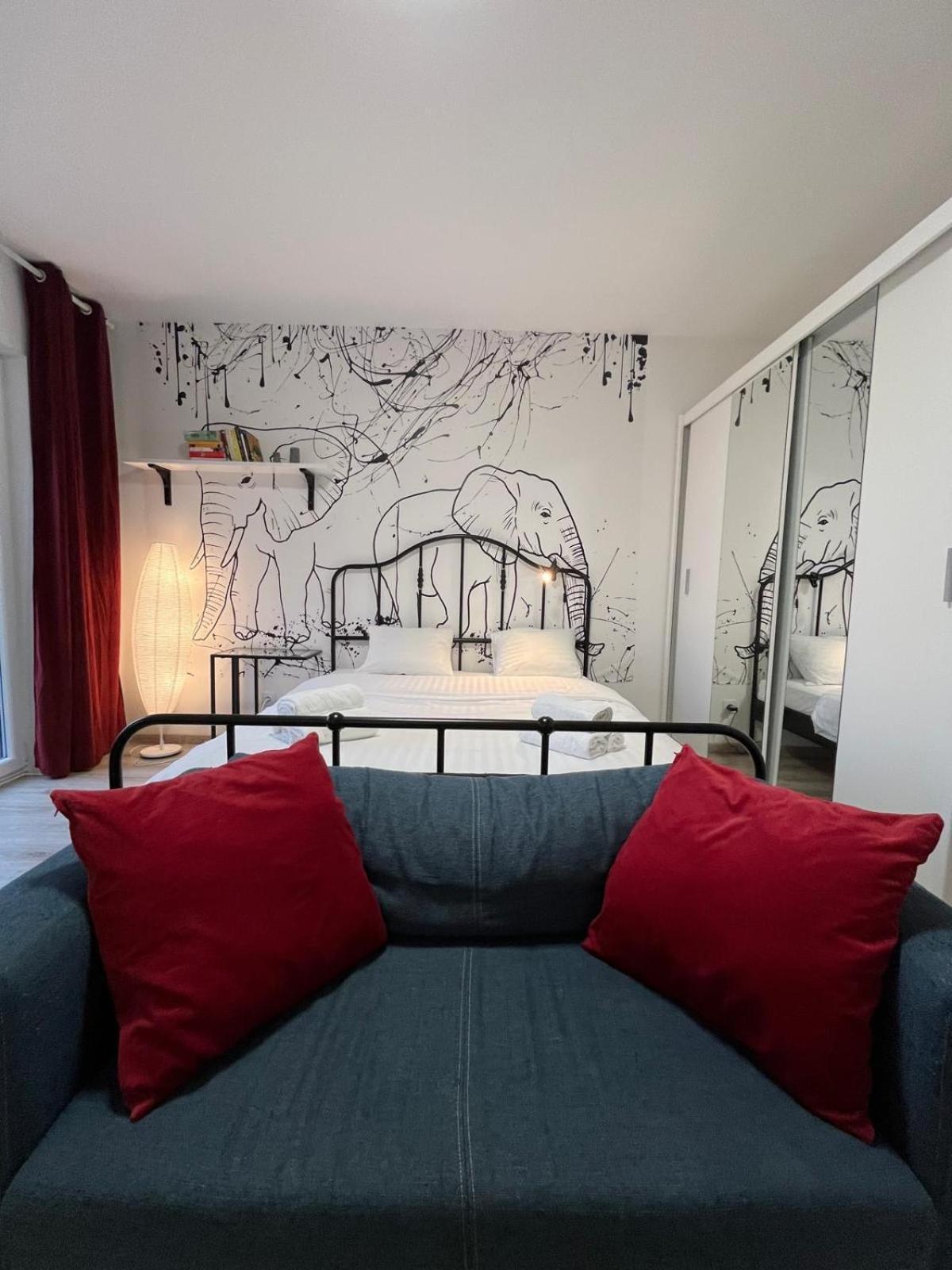 Wilenska Express Apartment วอร์ซอ ภายนอก รูปภาพ