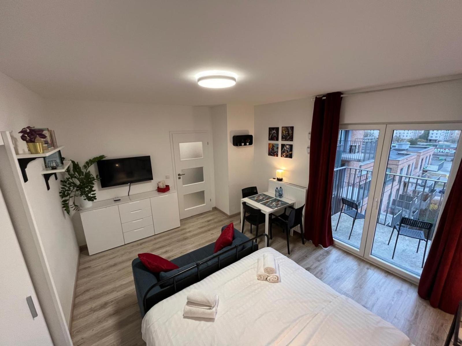 Wilenska Express Apartment วอร์ซอ ภายนอก รูปภาพ